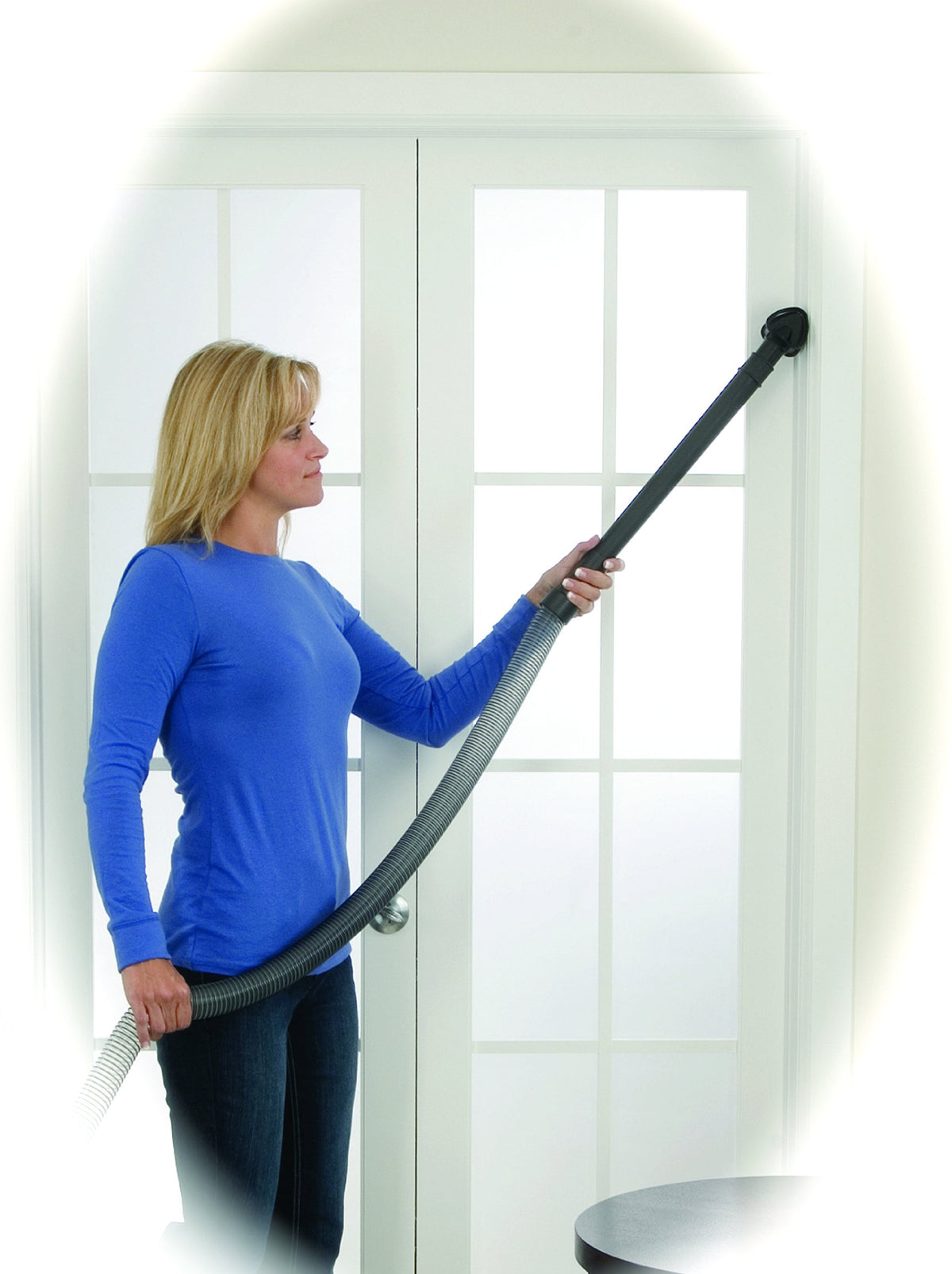 Bagged Lightweight Upright Vacuum Cleaner & Bagless Stick Vacuum with Crevice Tool Y417