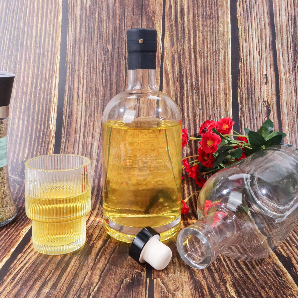 4 Pack 25oz Clear Glass Bottles with Cork Lids B161